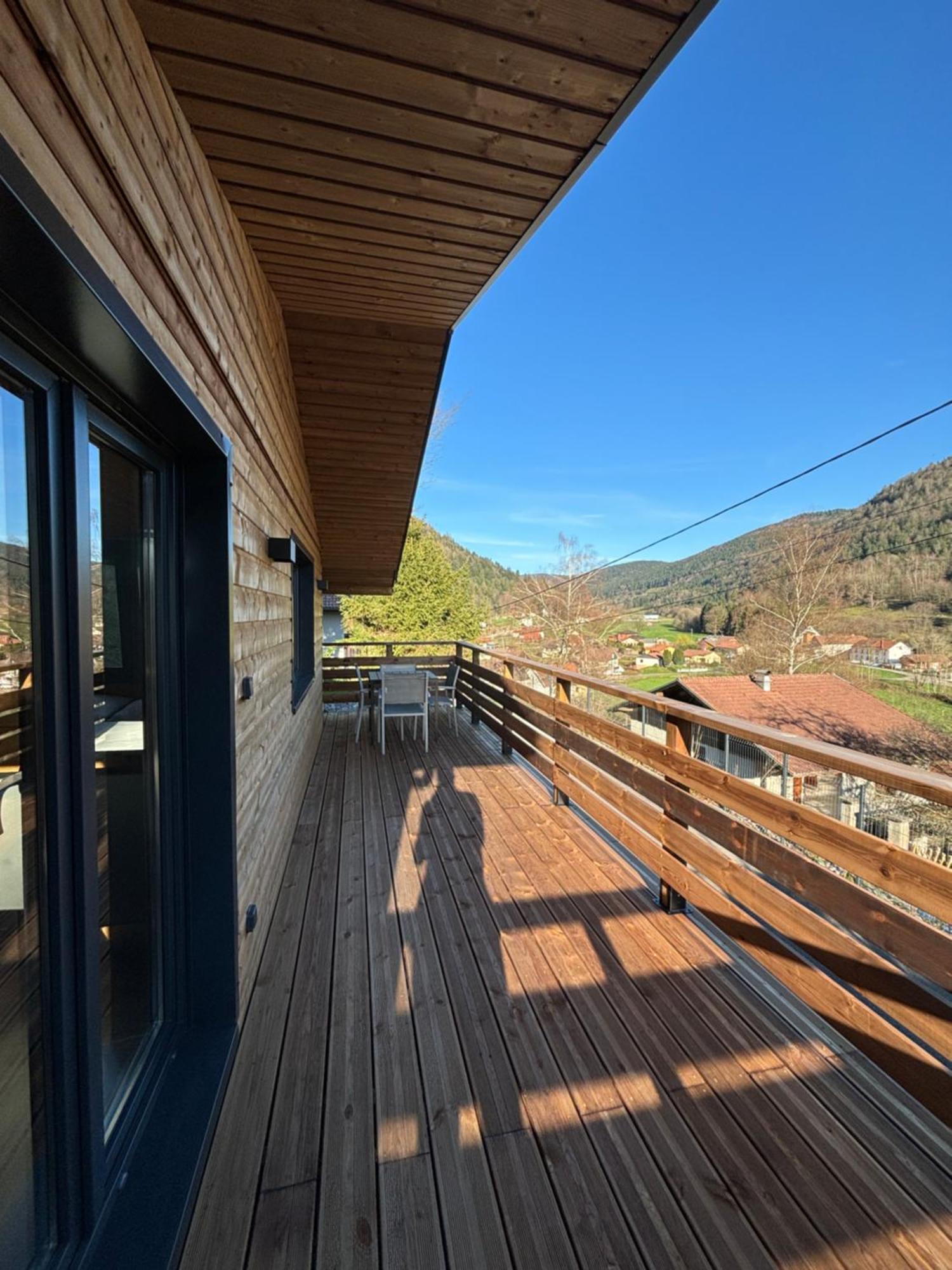 Chalet Du Faubourg & Jacuzzi, Proximite Gerardmer & La Bresse Rochesson Exterior foto