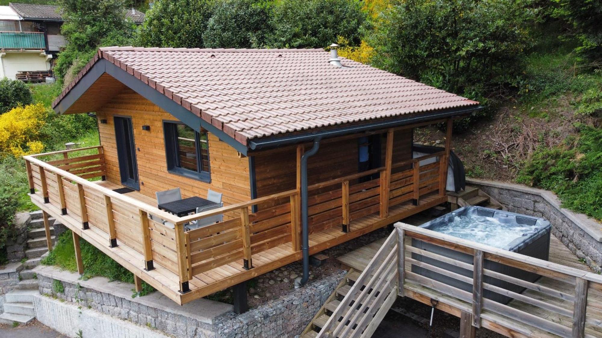 Chalet Du Faubourg & Jacuzzi, Proximite Gerardmer & La Bresse Rochesson Exterior foto